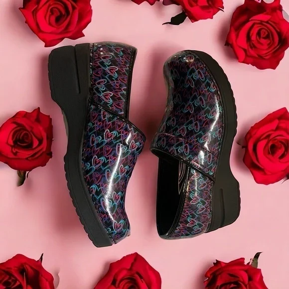 Easy Works by Easy Street Shoes. New Never worn. Size 6.5 Nursing uniform - Picture 2 of 3